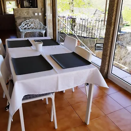 Casa Do Loureiro * Paradela (Vila Real)